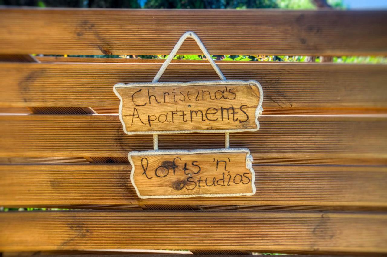 Appartamento Christinas Lofts Ágios Matthaíos Esterno foto