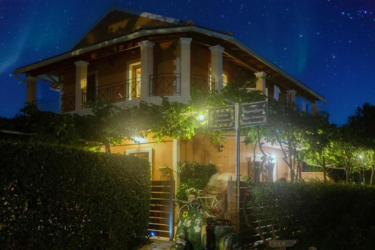 Appartamento Christinas Lofts Ágios Matthaíos Esterno foto